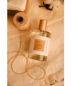 Collines De Provence Couture Kaschmirblüte Raumspray - -Culti Shop unnamed file 1219