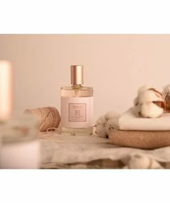 Collines De Provence Couture Rosa Satin Raumspray - 5 Collines De Provence Couture Rosa Satin Raumspray - -Culti Shop unnamed file 1299