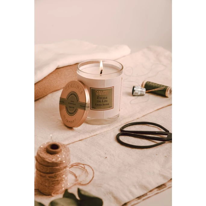 Collines De Provence Couture Leinenstola Duftkerze - 3 Collines De Provence Couture Leinenstola Duftkerze - – Bild 3